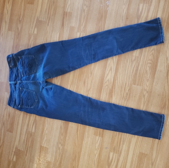 Silver Jeans - Picture 12 of 12